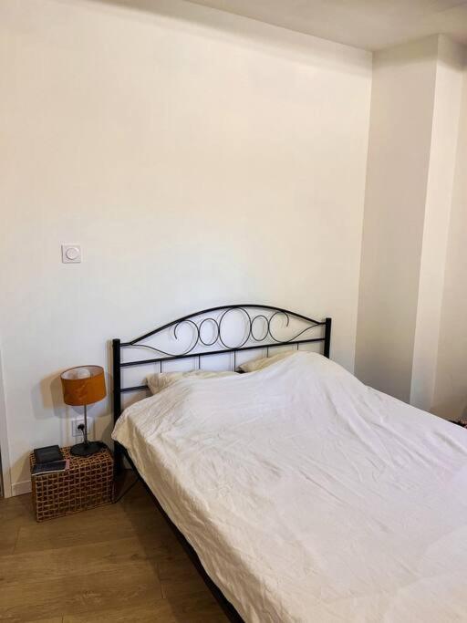 Appartement Charmant Et Calme Dans L'Herault Poussan Εξωτερικό φωτογραφία